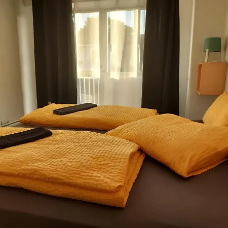 Hostel Hostal Residencia Orsi