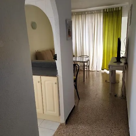 Hostel Hostal Residencia Orsi