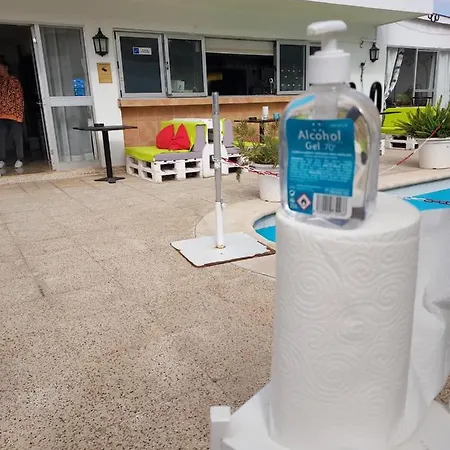 Hostal Residencia Orsi Hostel *