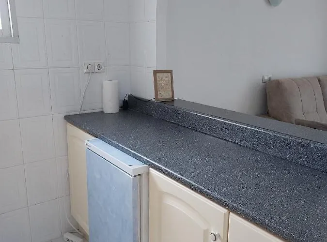 Hostal Residencia Orsi אכסניה אל ארנל