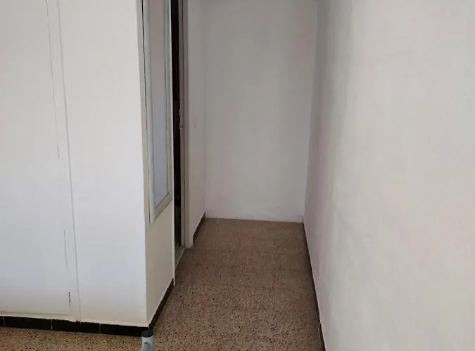 Hostal Residencia Orsi * אל ארנל