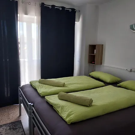Residencia Orsi *