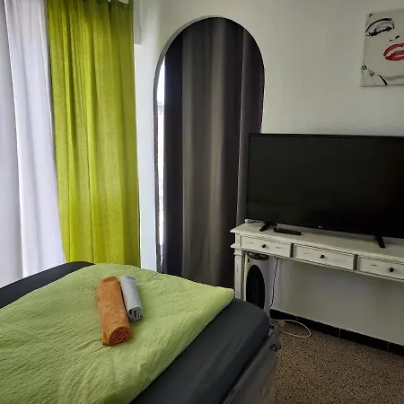 Residencia Orsi Hostel
