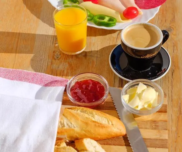 Hostal Residencia Orsi * El Arenal (Mallorca)