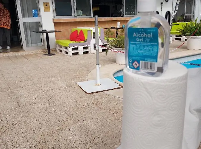 Residencia Orsi ホステル *